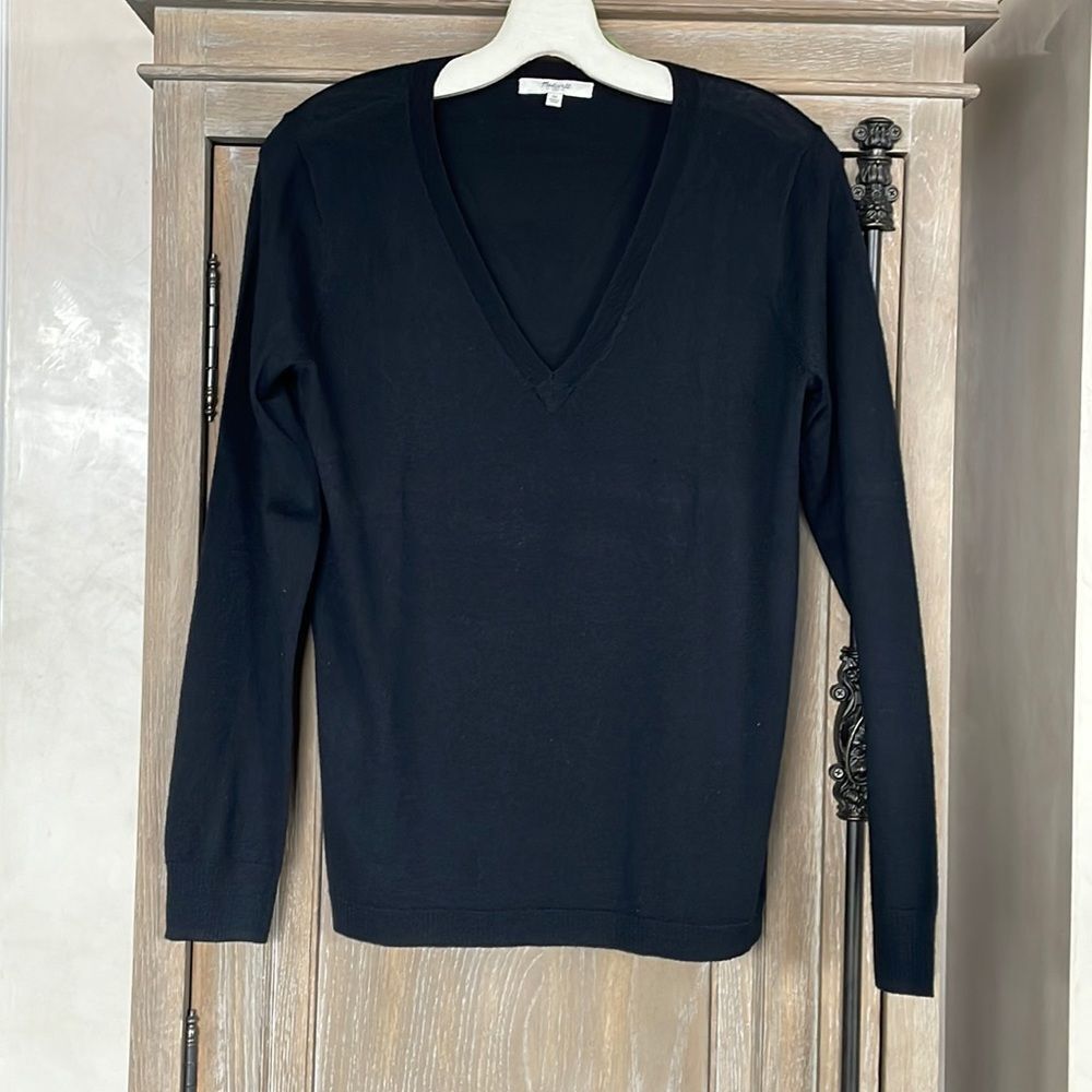 Madewell wool V-neck pullover sweater black size medium